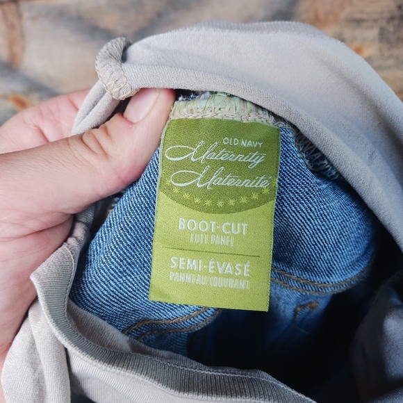 Old Navy Women's Maternity Stretch Jeans 2 Long Bootcut Full Panel Light Wash - Picture 4 of 6